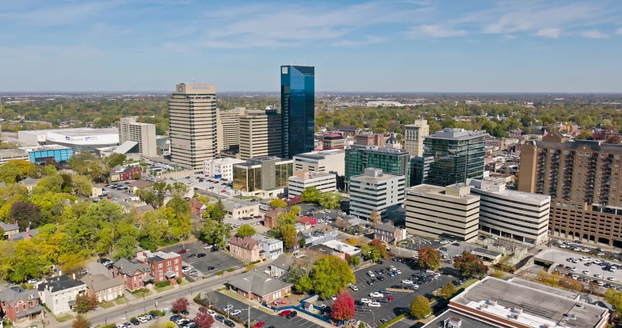 Lexington Park skyline